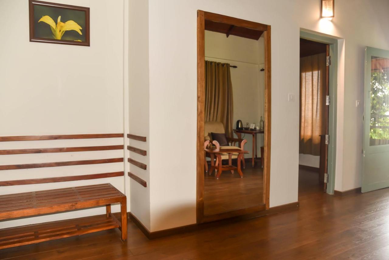 Blackberry Hills Munnar Nature Resort & Spa Buitenkant foto