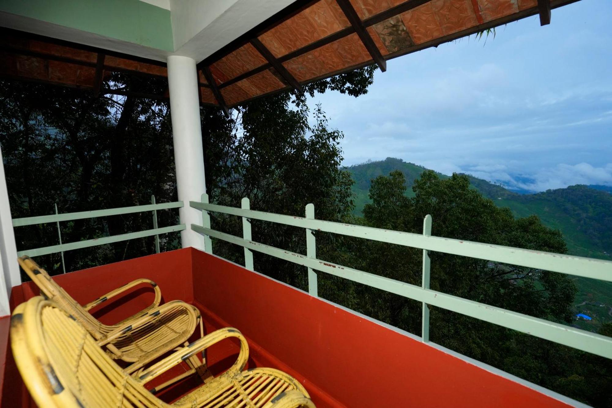 Blackberry Hills Munnar Nature Resort & Spa Buitenkant foto