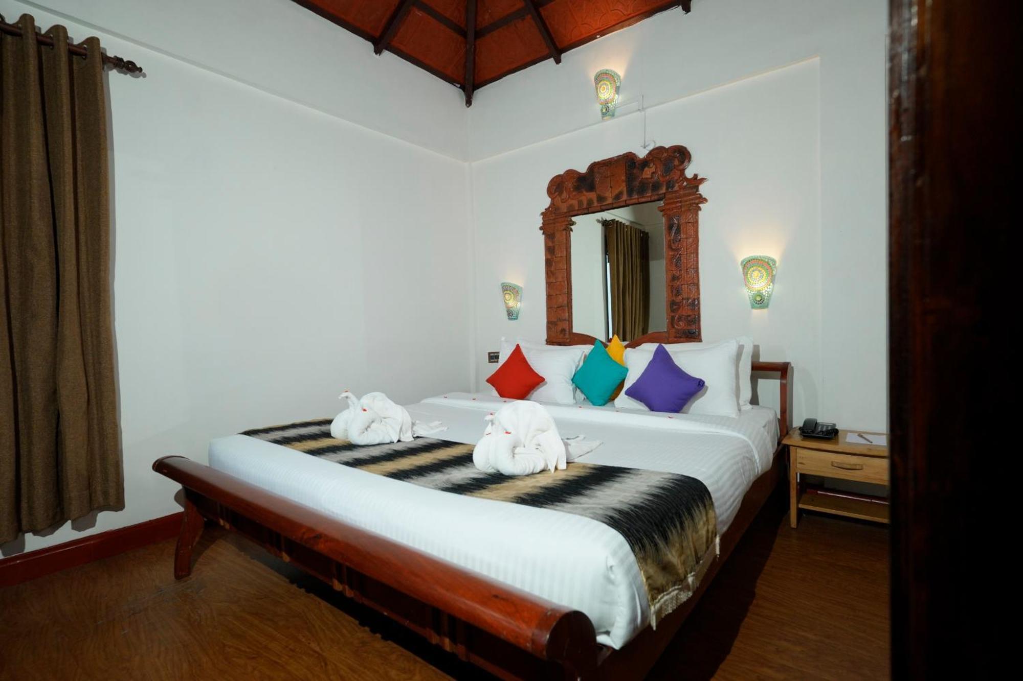 Blackberry Hills Munnar Nature Resort & Spa Buitenkant foto