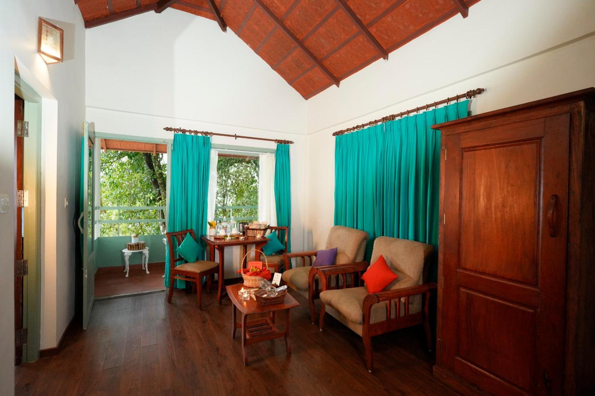 Blackberry Hills Munnar Nature Resort & Spa Buitenkant foto