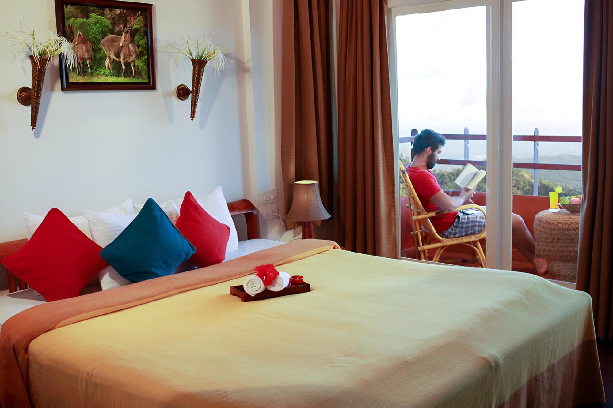 Blackberry Hills Munnar Nature Resort & Spa Buitenkant foto